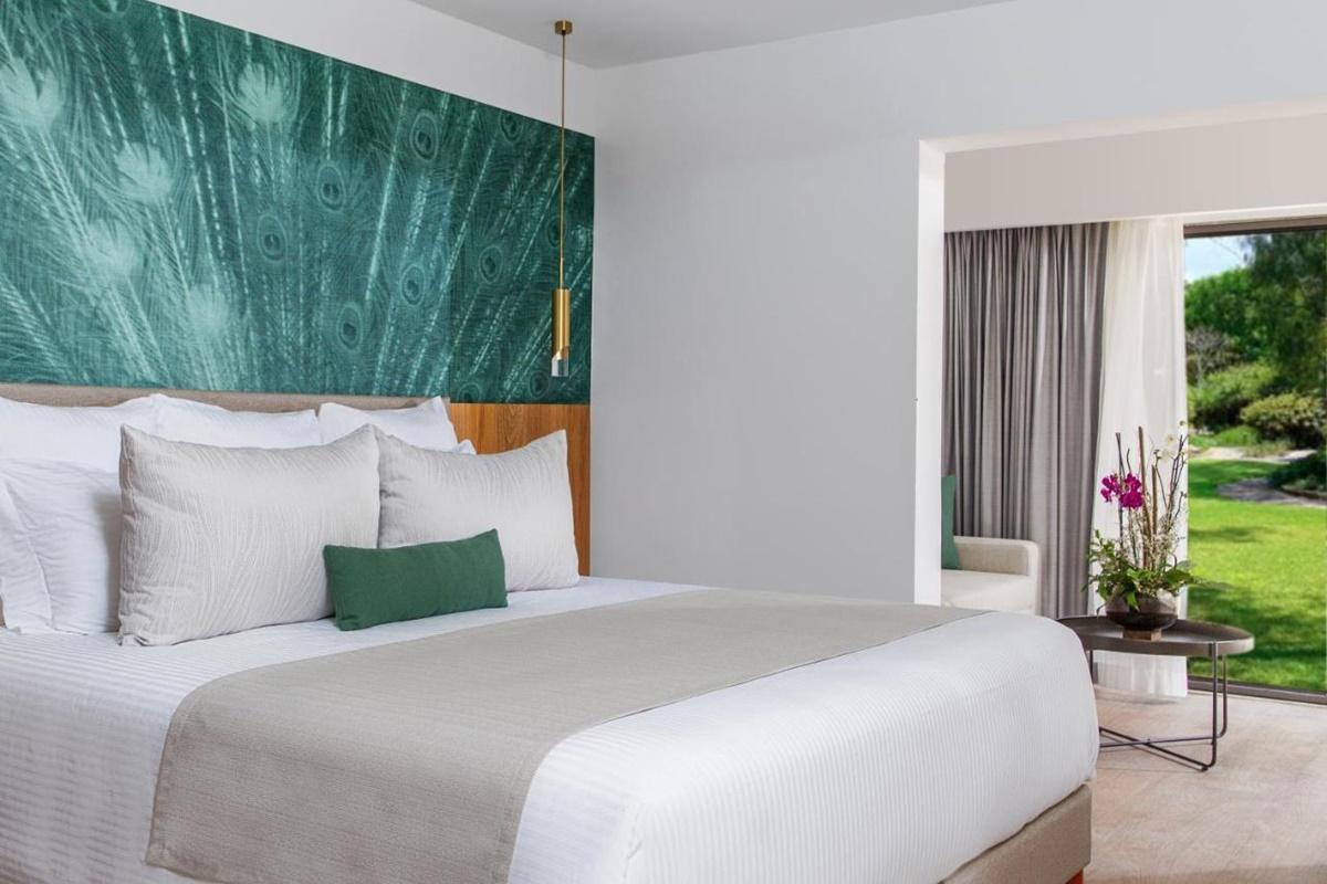 Natura Park Beach & Spa Eco Resort Punta Cana Exterior photo Deluxe Room